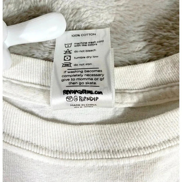 RIP N Dip T Shirt Men's White Long Sleeve Cat Middle Finger RIPNDIP Sz Med - Picture 6 of 12